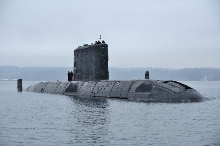 维多利亚类潜艇指挥和控制系统