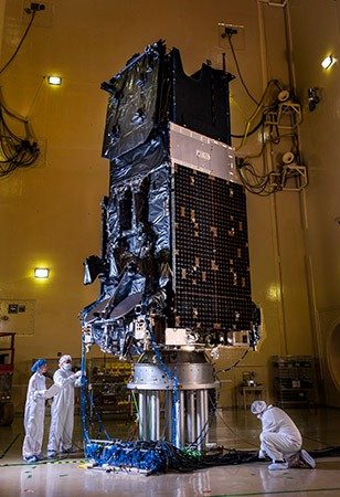 SBIRS GEO-6导弹预警卫星进行声学测试。